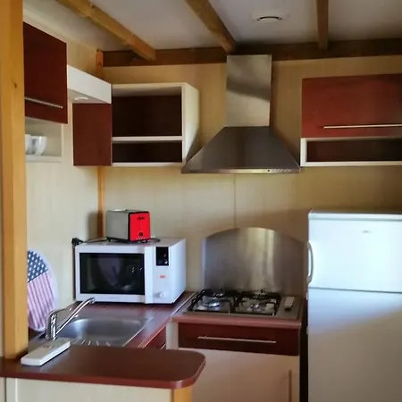 キャンプ場 Camping Colomba