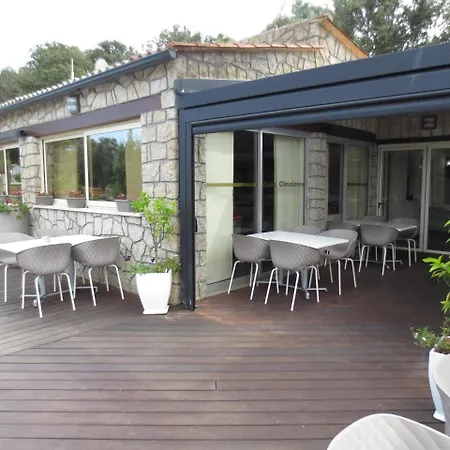 Camping Colomba キャンプ場 4*